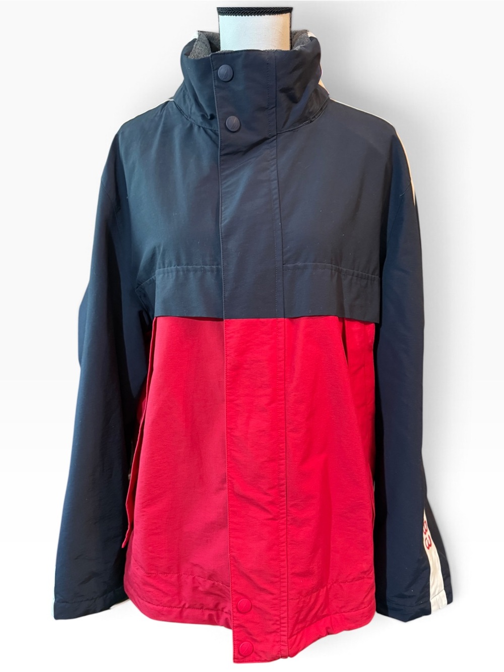 Men’s Colorblock Navy and Red Nautica Jacket, size XL, Excellent condition!